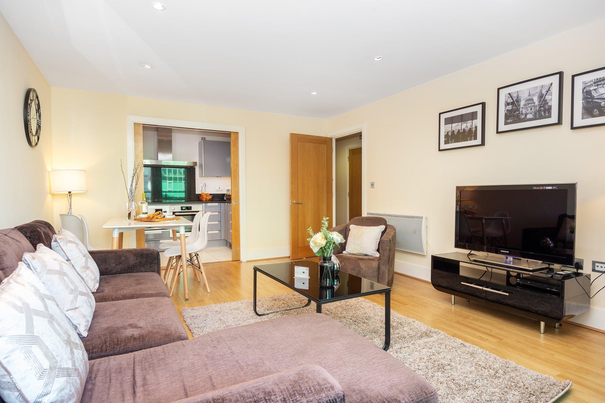 Ferienwohnung St. George Wharf By Thesqua.Re London Exterior foto