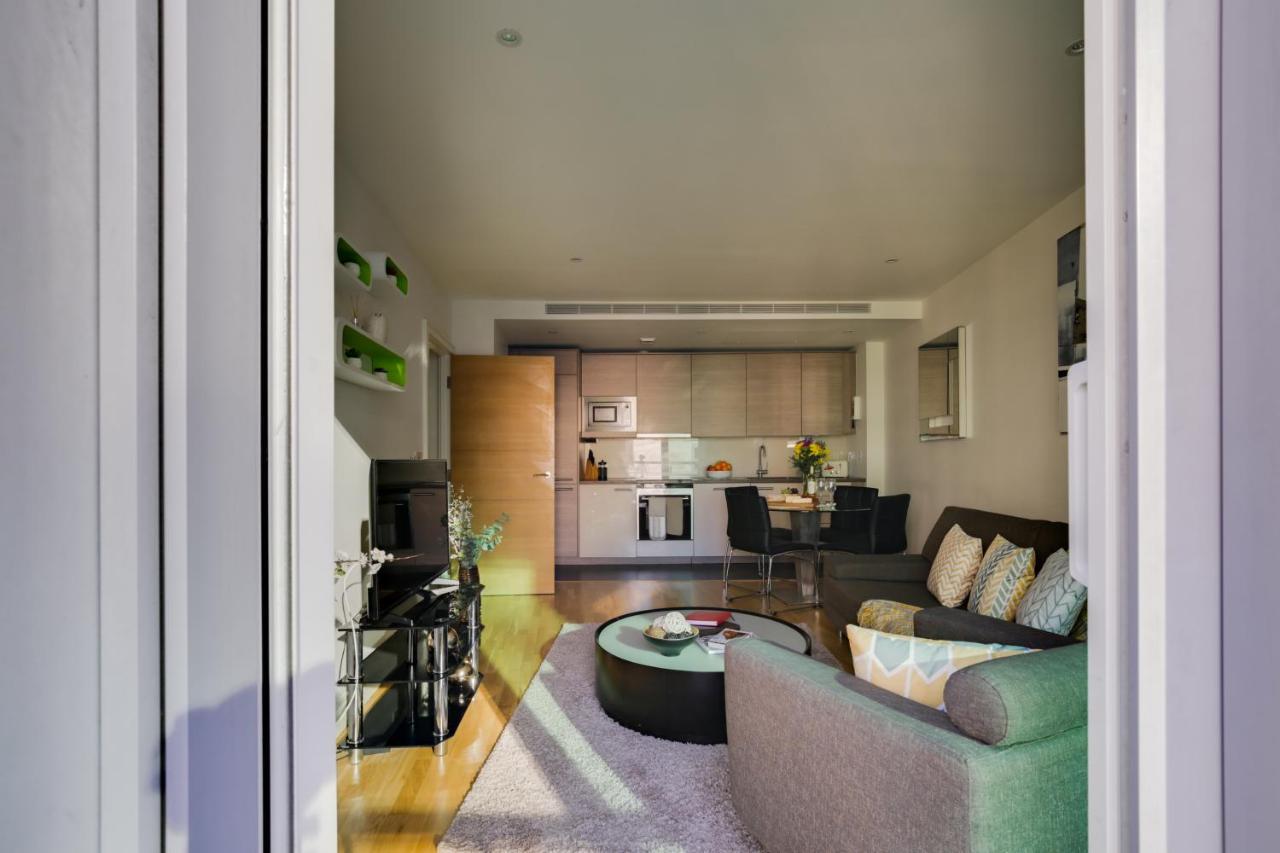 Ferienwohnung St. George Wharf By Thesqua.Re London Exterior foto